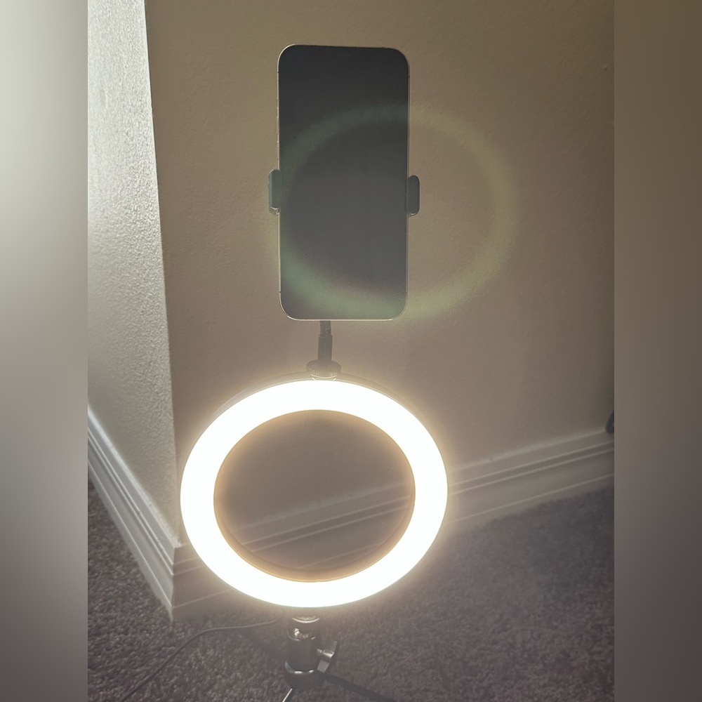 Ring light